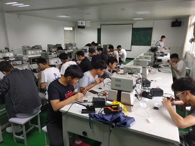 汽車與機電工程學(xué)院成功舉辦“電子產(chǎn)品安裝與調(diào)試”校級技能競賽